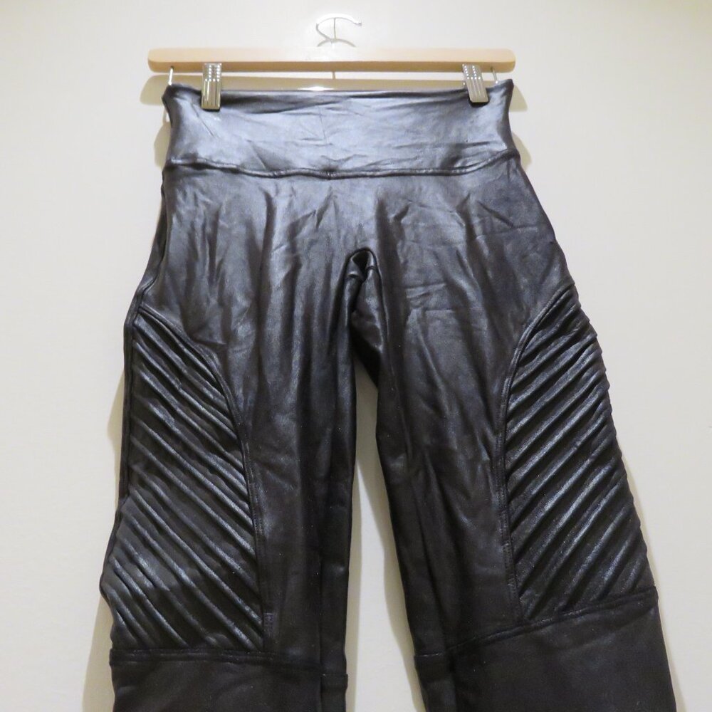 SPANX Faux Leather Moto Leggings in Black - Size Medium Mob Wives Glam Vamp - Picture 10 of 14